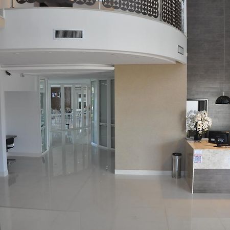 Kamur Plaza Hotel Goianesia Luaran gambar