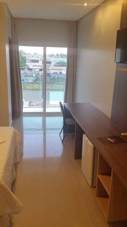 Kamur Plaza Hotel Goianesia Bilik gambar