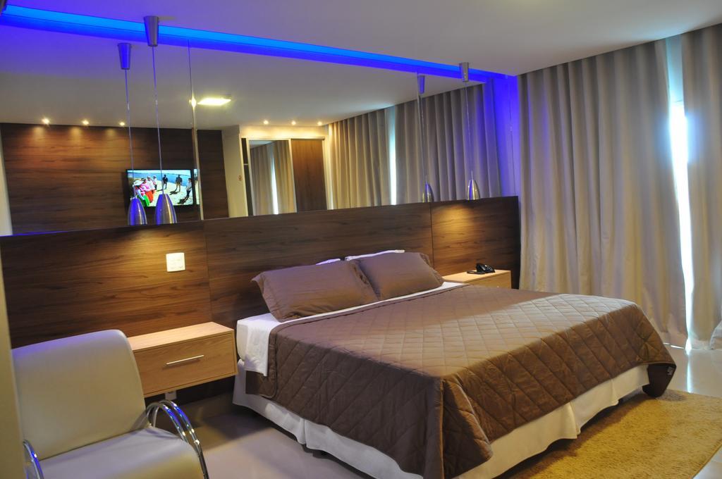 Kamur Plaza Hotel Goianesia Luaran gambar