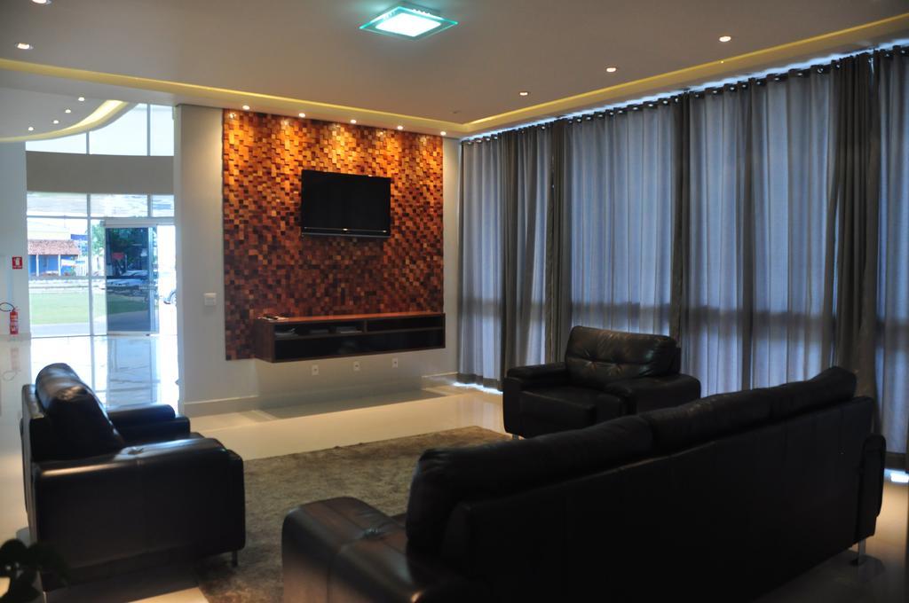 Kamur Plaza Hotel Goianesia Luaran gambar
